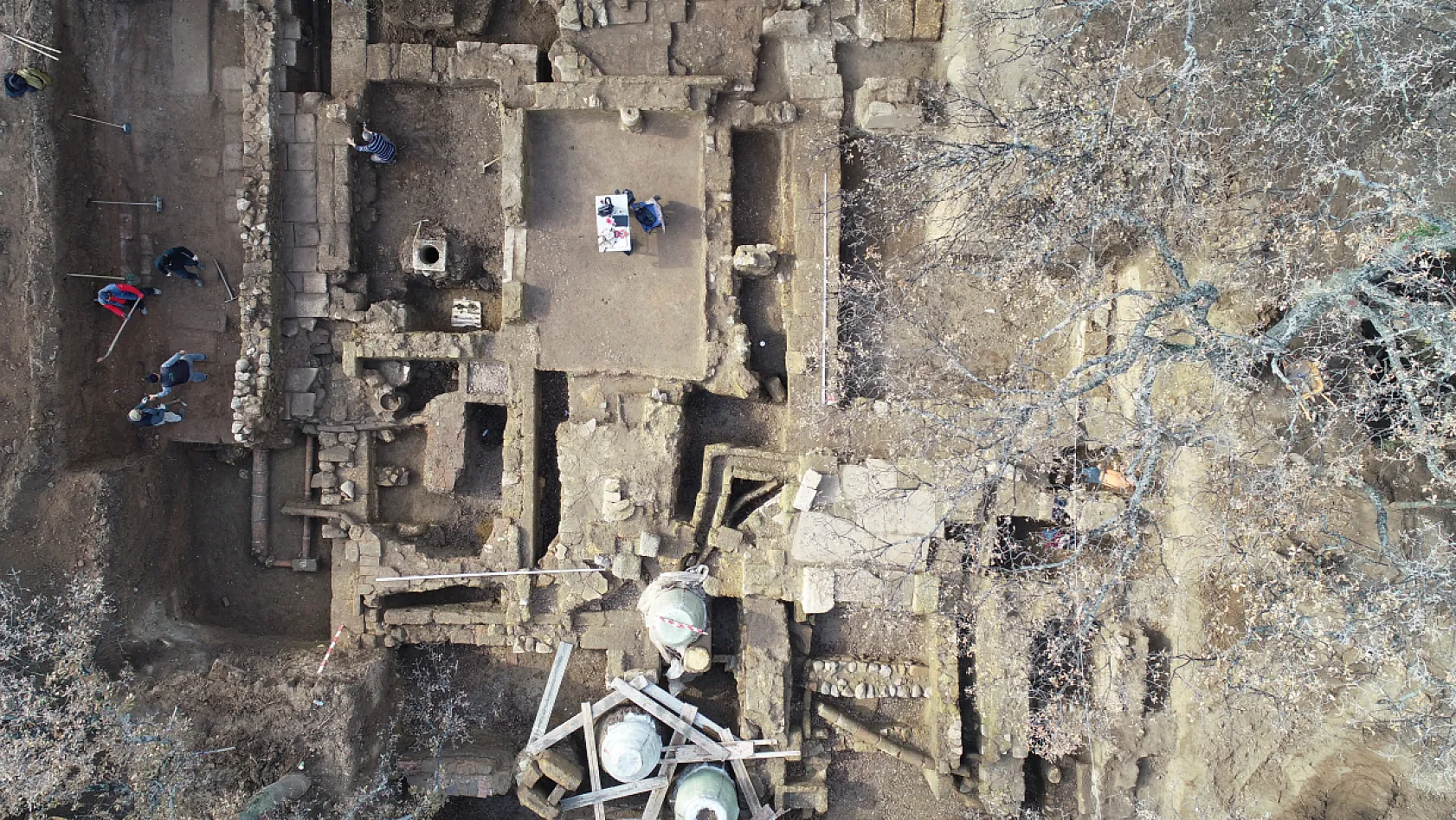 Adramytteion'da Roma villasının izleri ortaya çıkarıldı