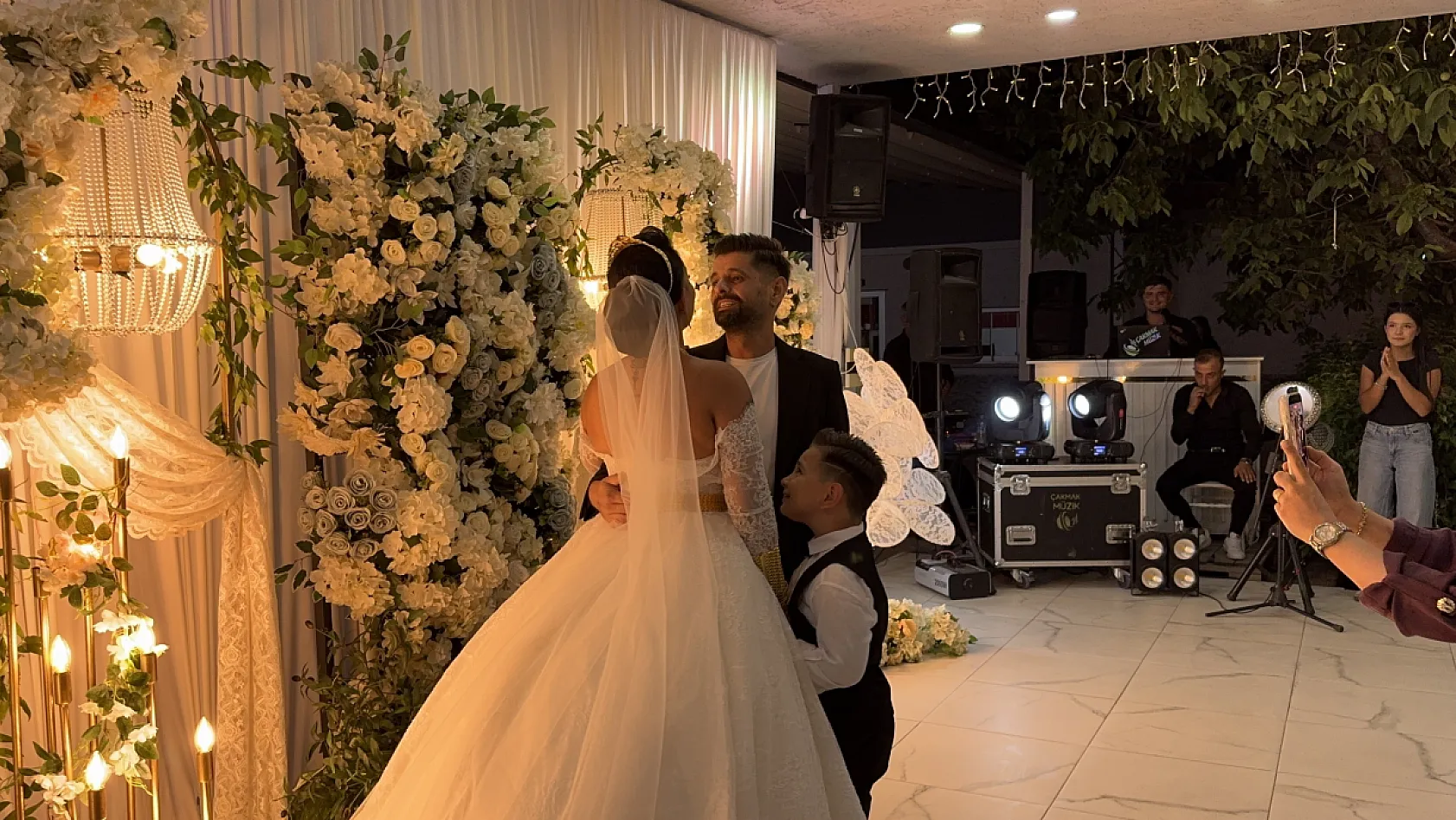 10 yıl sonra yeniden nikah masasına oturdular