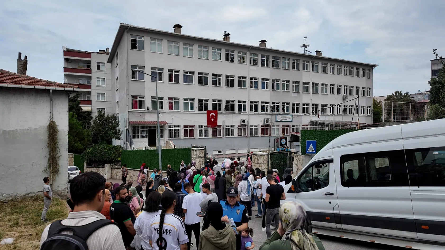 Samsun'da okul çevrelerinde güvenlik seferberliği