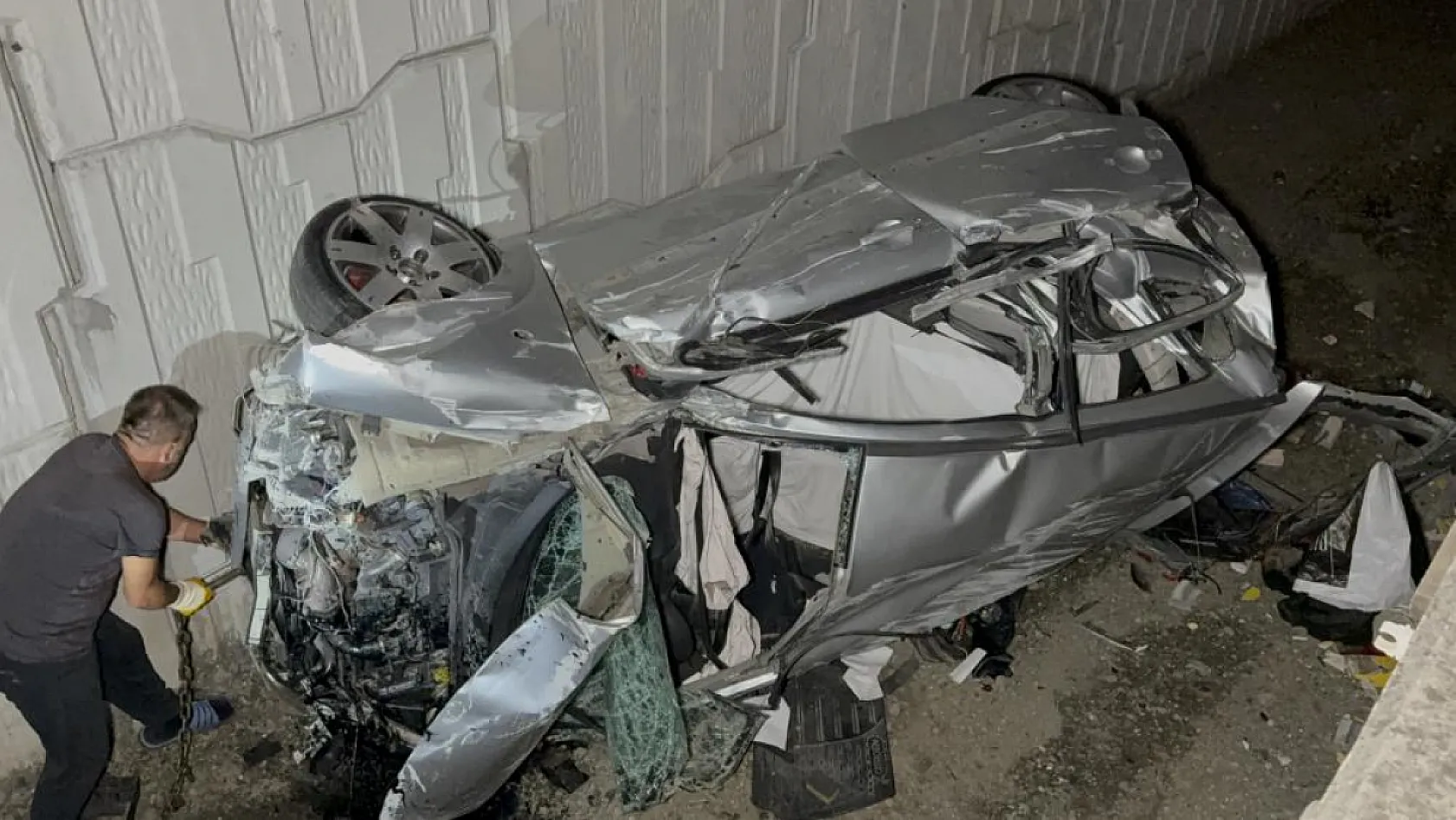 Samsun'da otomobil takla attı: 2 yaralı