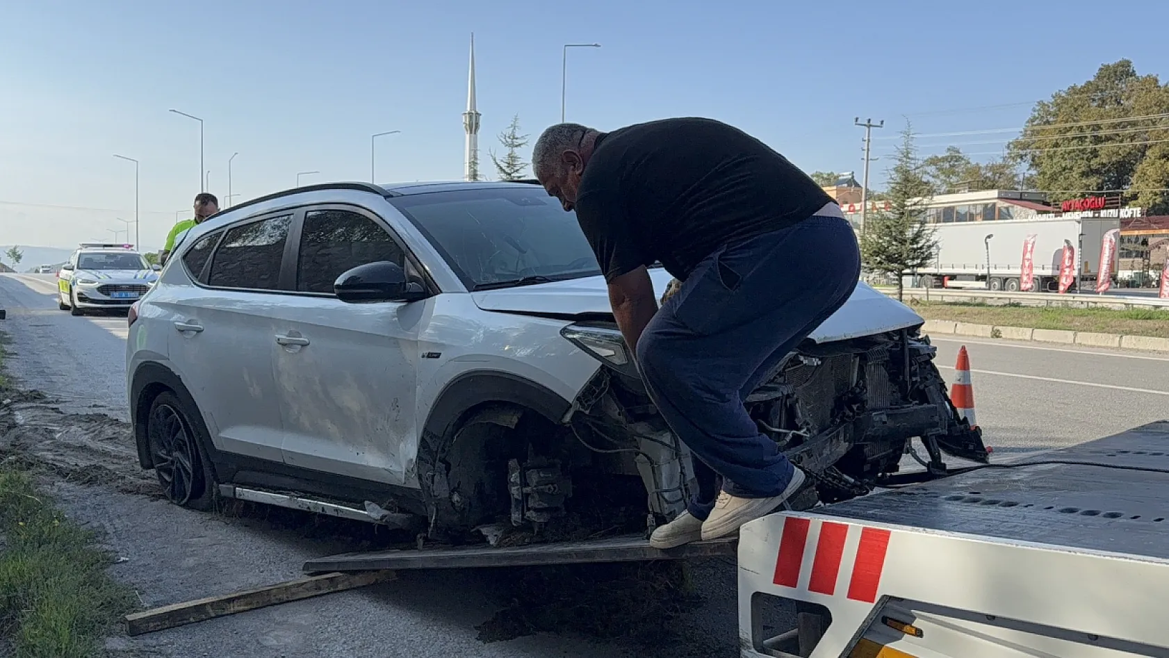 Üniversite heyecanı yaşayan ailenin yolculuğu Samsun'da kazayla noktalandı.