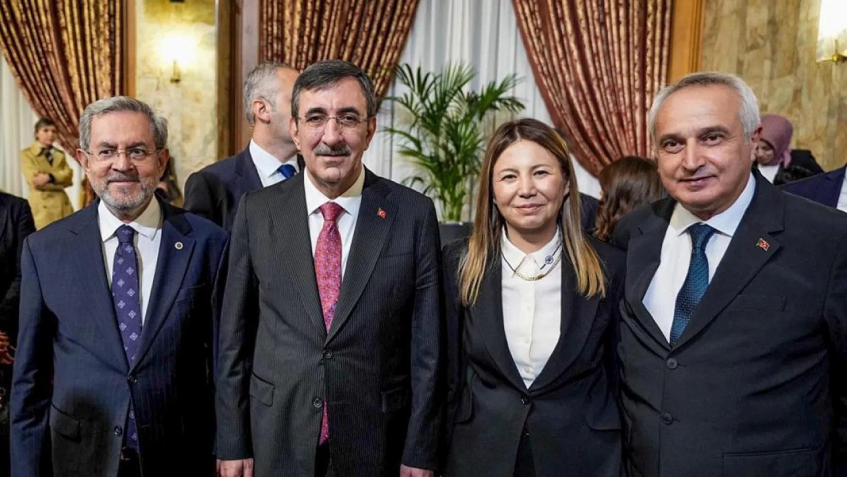Rektör Aydın, Yeni Yasama Yılı Resepsiyonunda