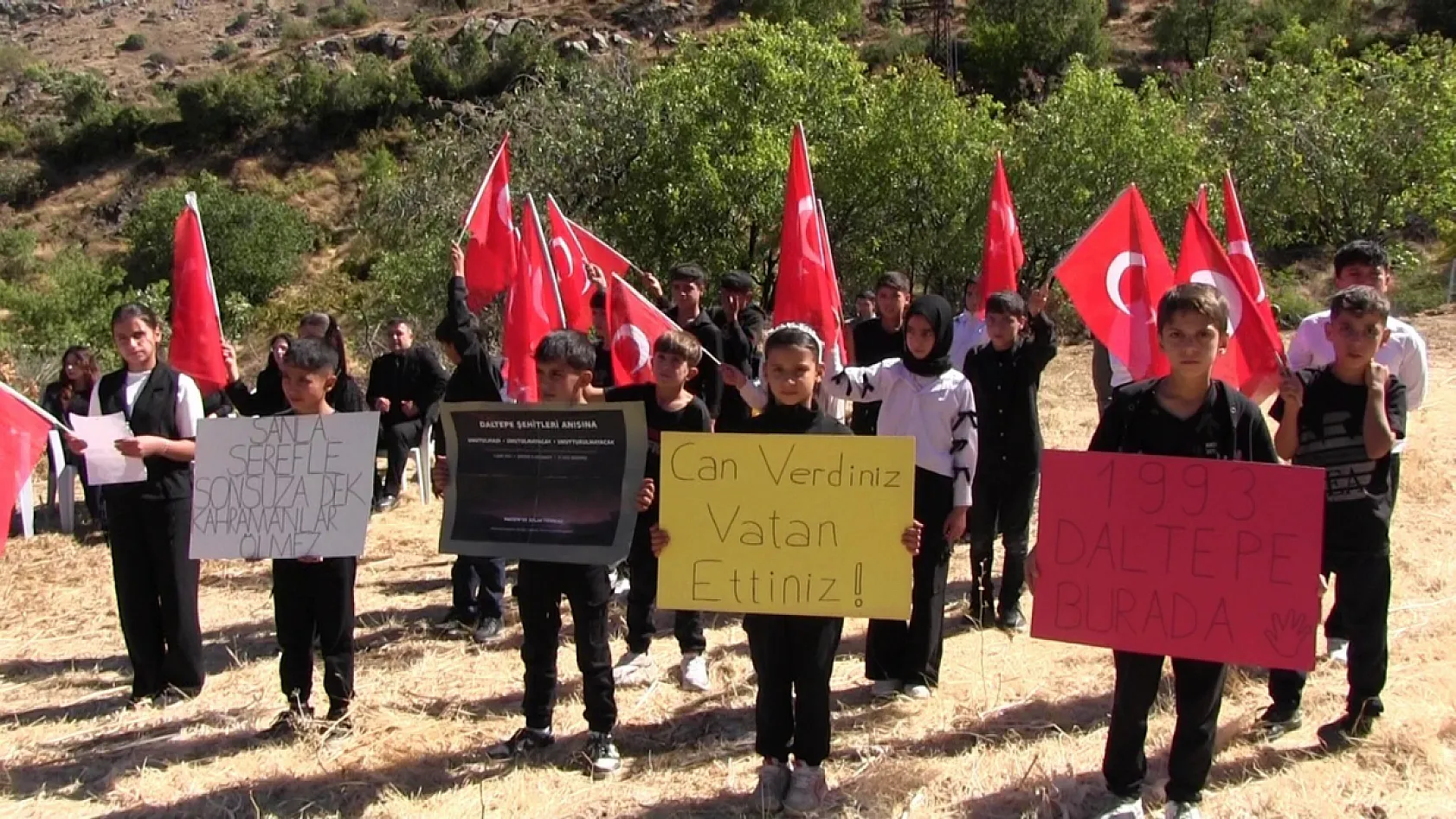 Şirvan'da terör saldırısında hayatını kaybeden 37 kişi anıldı