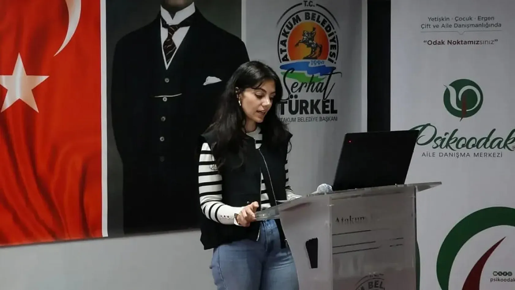 Atakum Belediyesinden 'Değişen Dünyada Aile Olmak' semineri
