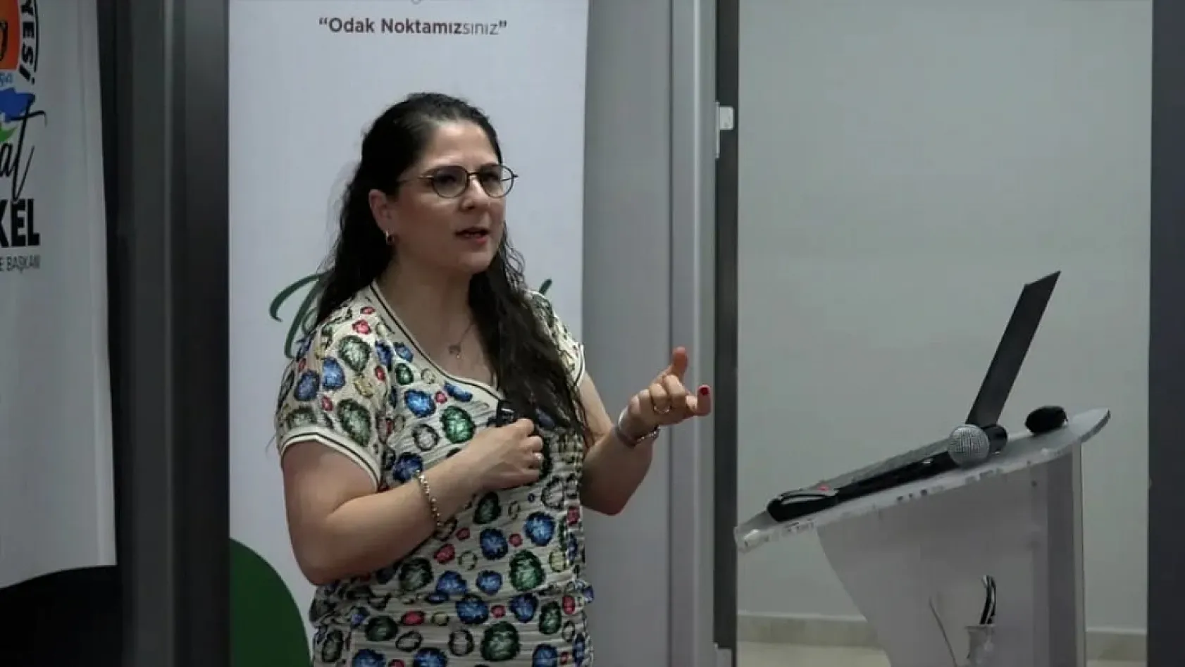 Atakum Belediyesinden 'Değişen Dünyada Aile Olmak' semineri