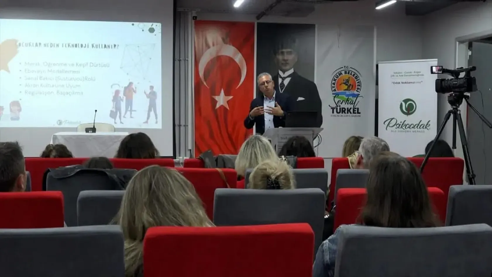 Atakum Belediyesinden 'Değişen Dünyada Aile Olmak' semineri