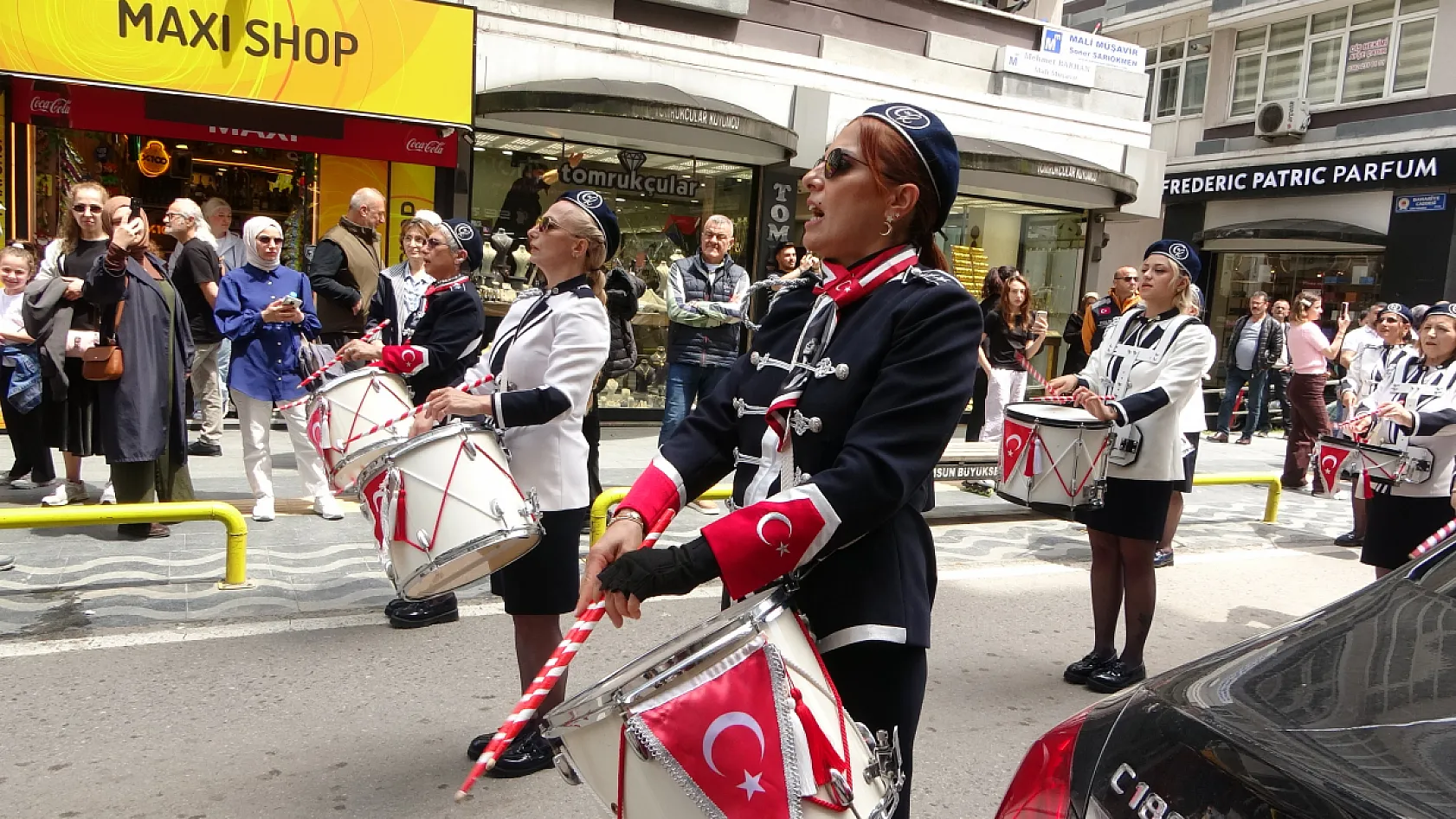 Türkiye Barolar Birliği Samsun'da Cumhuriyet yürüyüşünde buluştu