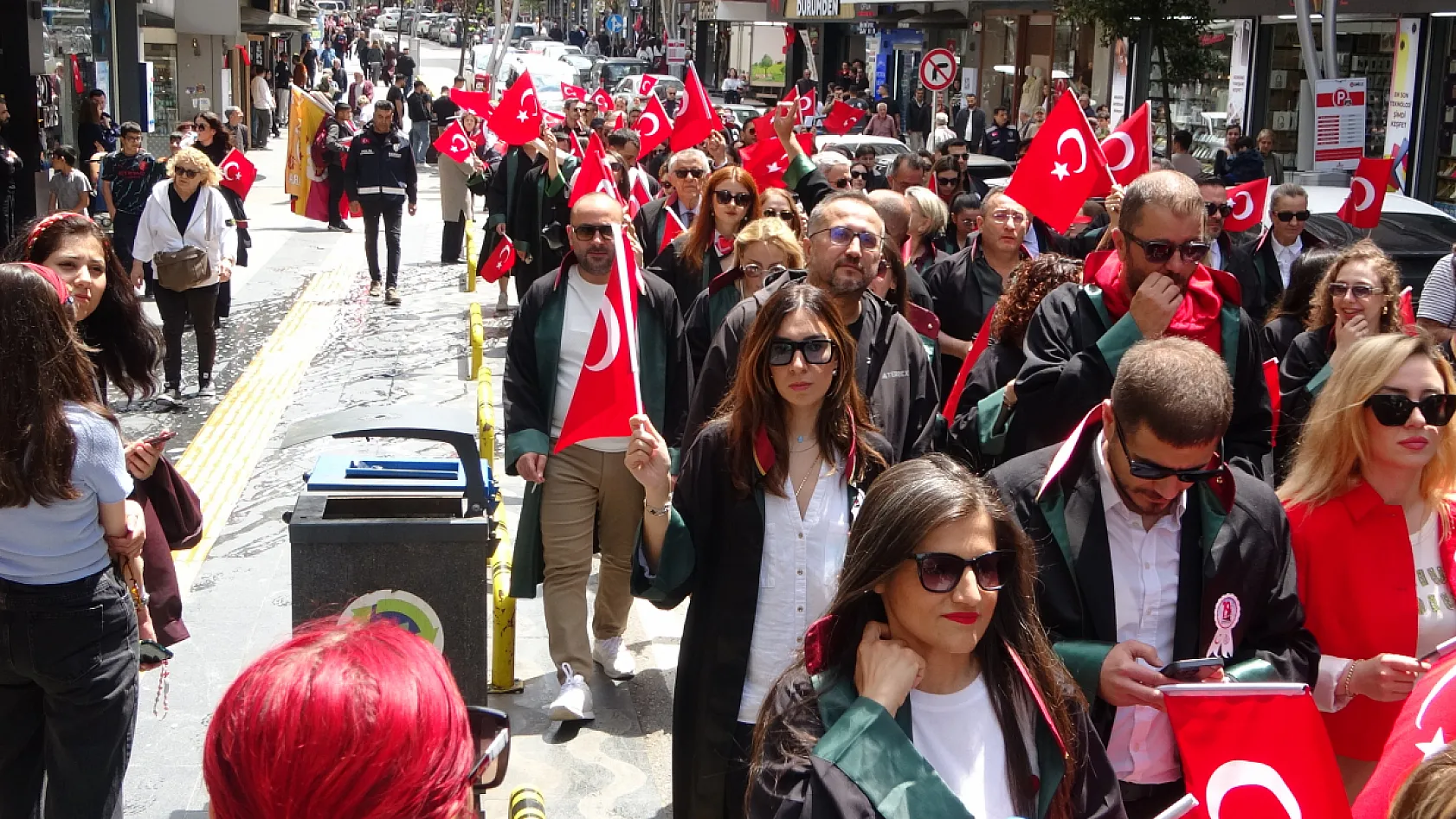 Türkiye Barolar Birliği Samsun'da Cumhuriyet yürüyüşünde buluştu