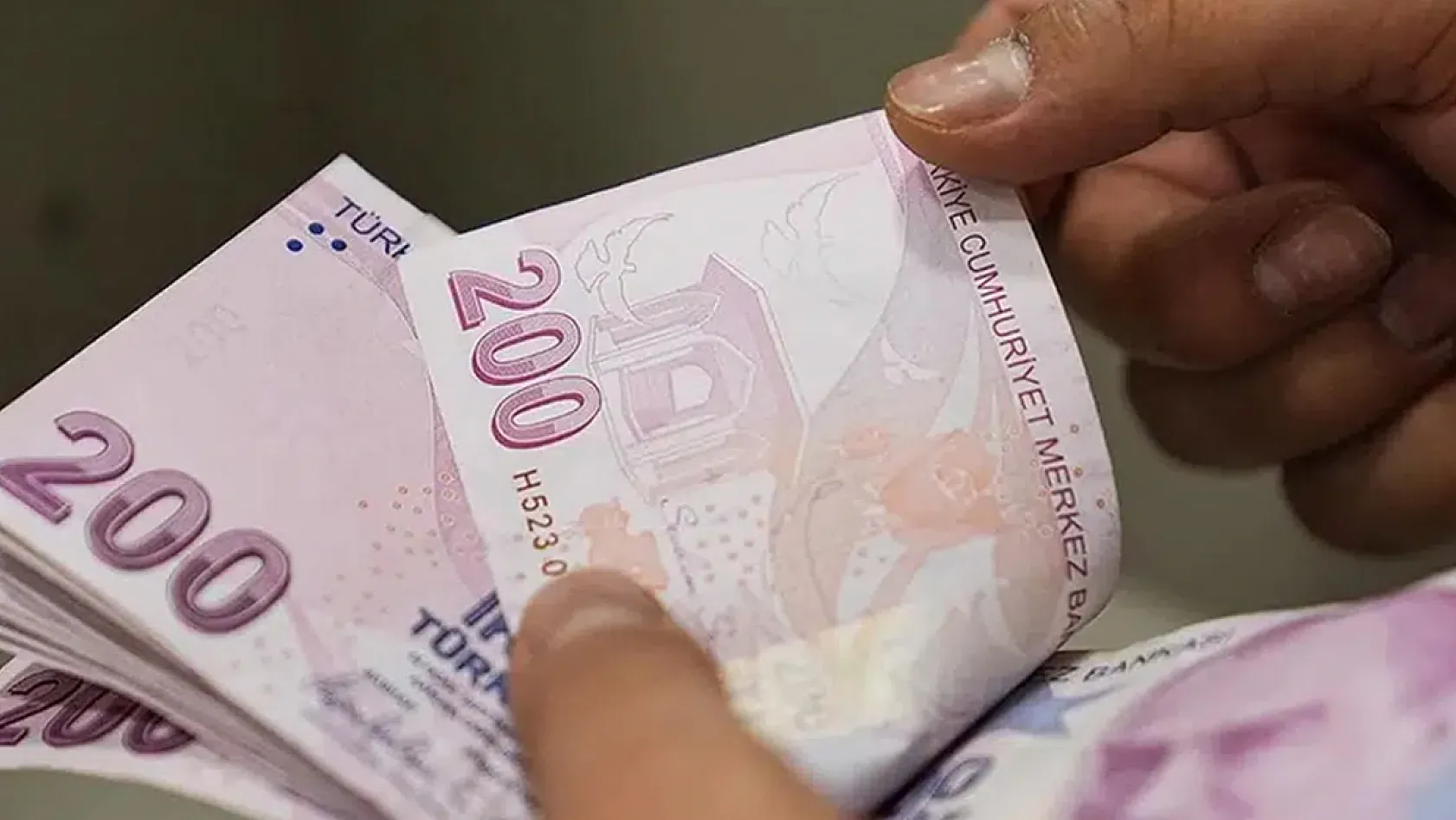 4.000 TL Emekli Bayram İkramiyesi Yattı mı? Mart 2026 Ödeme Takvimi