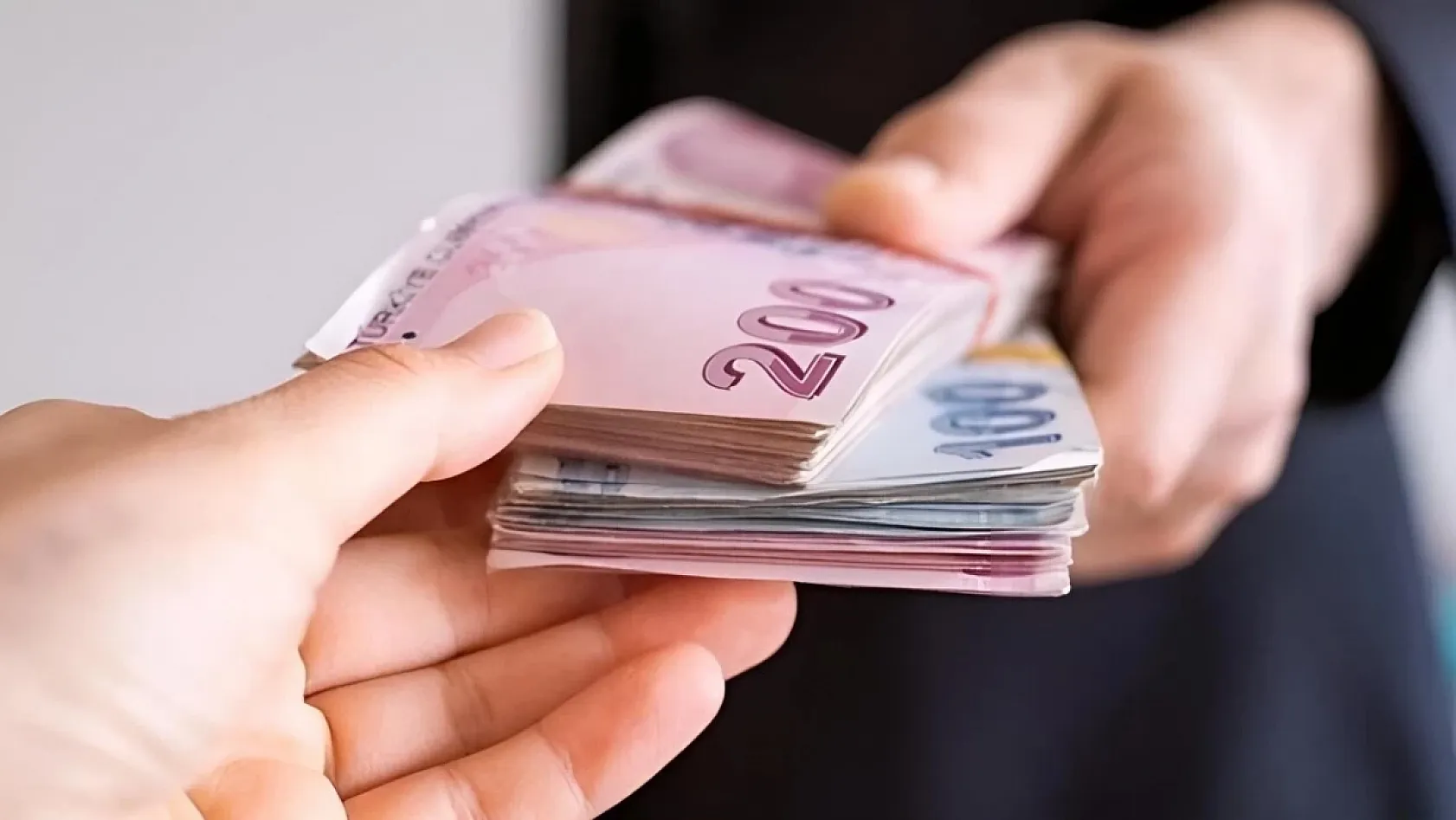 Emekli Bayram İkramiyesi Zamlandı mı? 2026 İkramiye Tarihleri