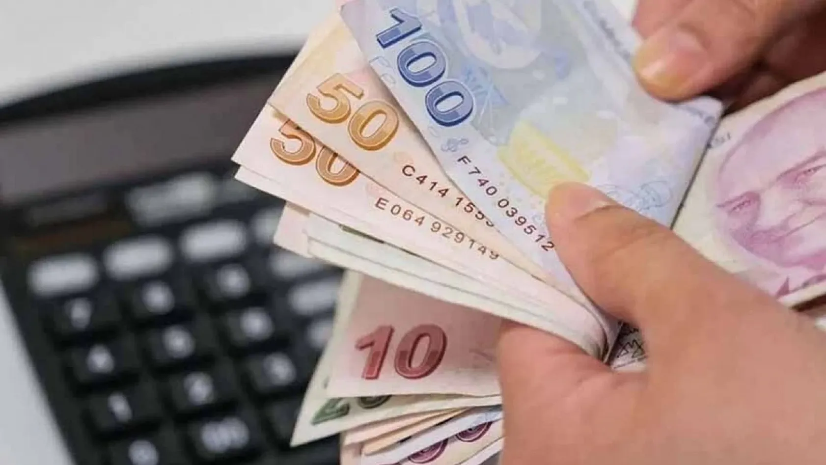 Özgür Erdursun rakam verdi: En düşük emekli maaşı 25 Bin TL mi oluyor?