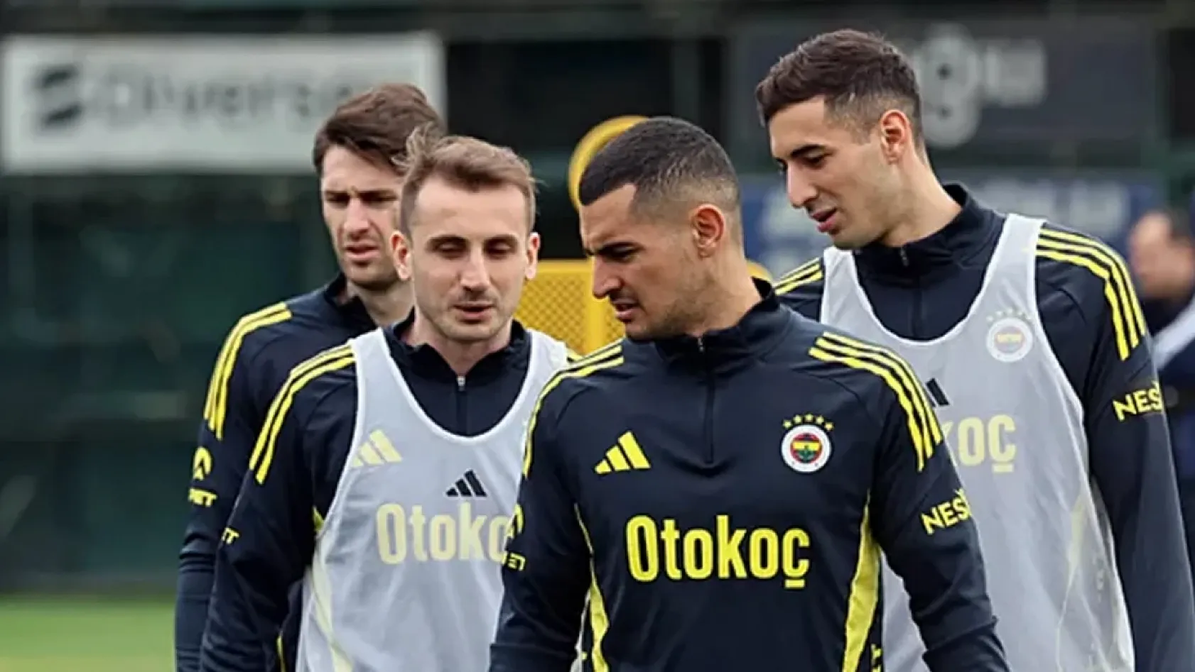 Fenerbahçe'de Büyük Ayrılık Operasyonu! Oosterwolde ile Birlikte 7 Futbolcudan Rekor Gelir Hedefi