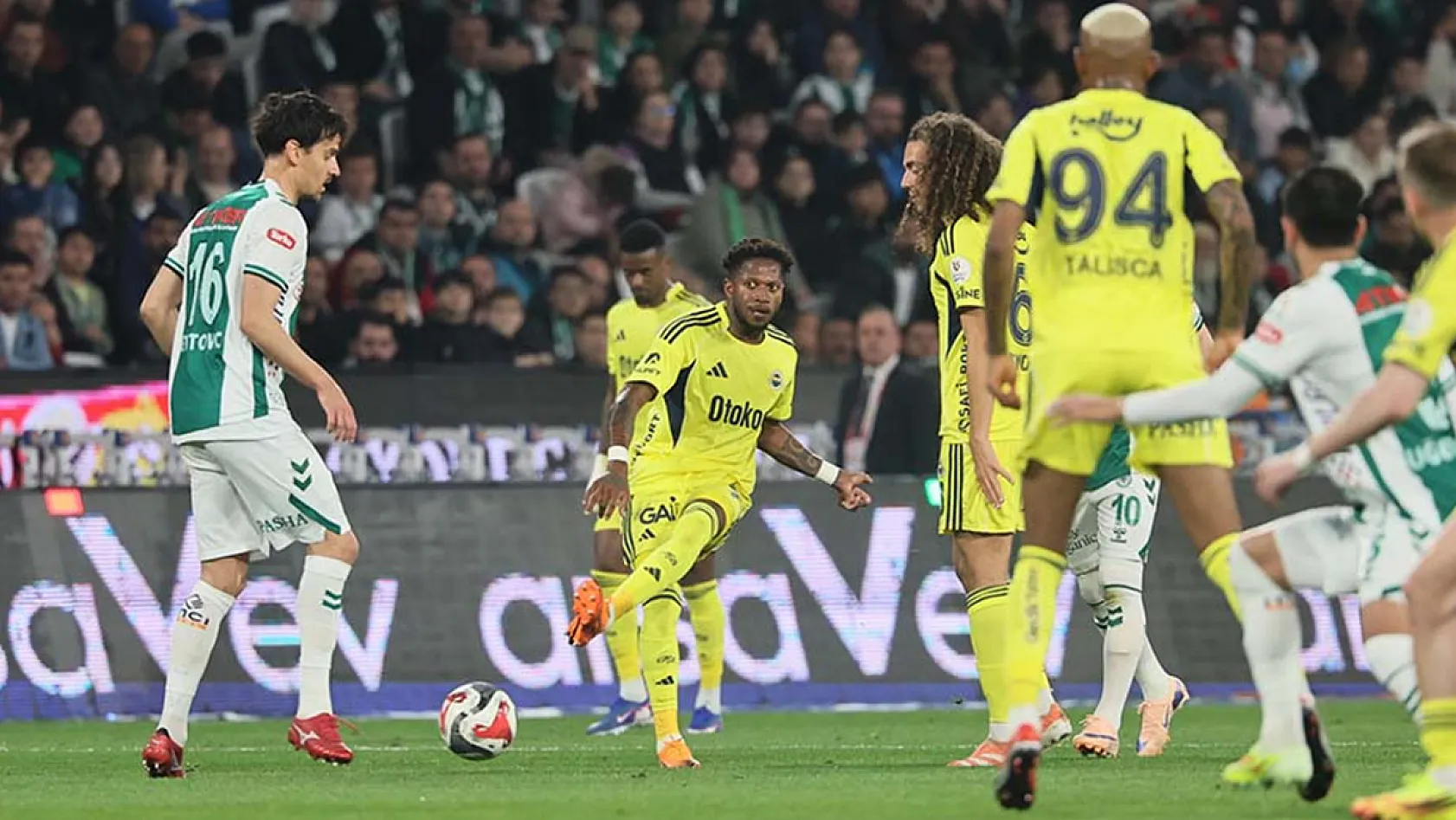 Fenerbahçe'den sezon finaline büyük jest: Eyüpspor maçı biletleri kadın ve çocuklara ücretsiz