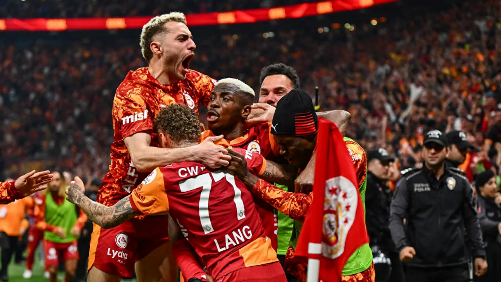 Galatasaray'dan Dev Şampiyonluk Kutlaması! 'Dört Dörtlük Gece' için geri sayım başladı