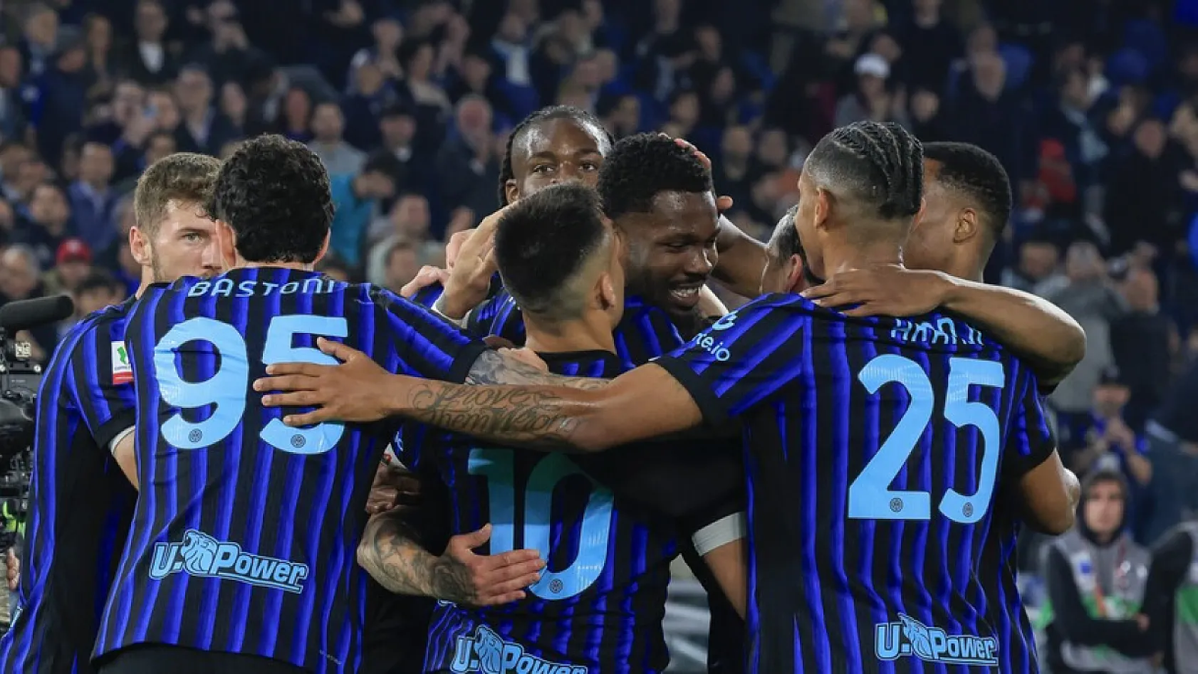 Hakan Çalhanoğlu Tarihe Geçti! Inter, İtalya Kupası'nda Şampiyonluğa Ulaştı