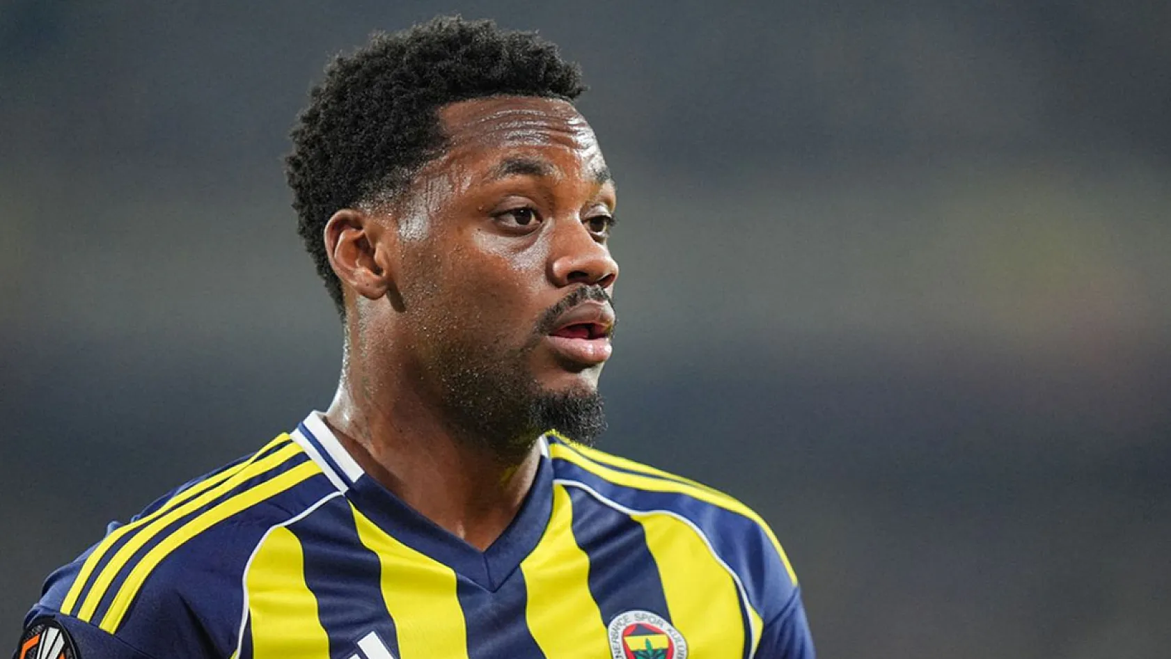Galatasaray'da Jhon Duran Kararı! Okan Buruk'tan Transfer İçin Kritik Rapor