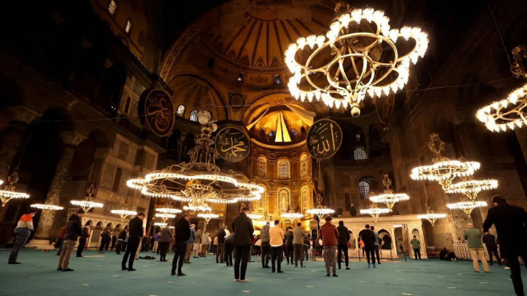 2026 Kadir Gecesi ne zaman, hangi gün? Diyanet açıkladı! Kadir Gecesi'nde neler yapılmalı?