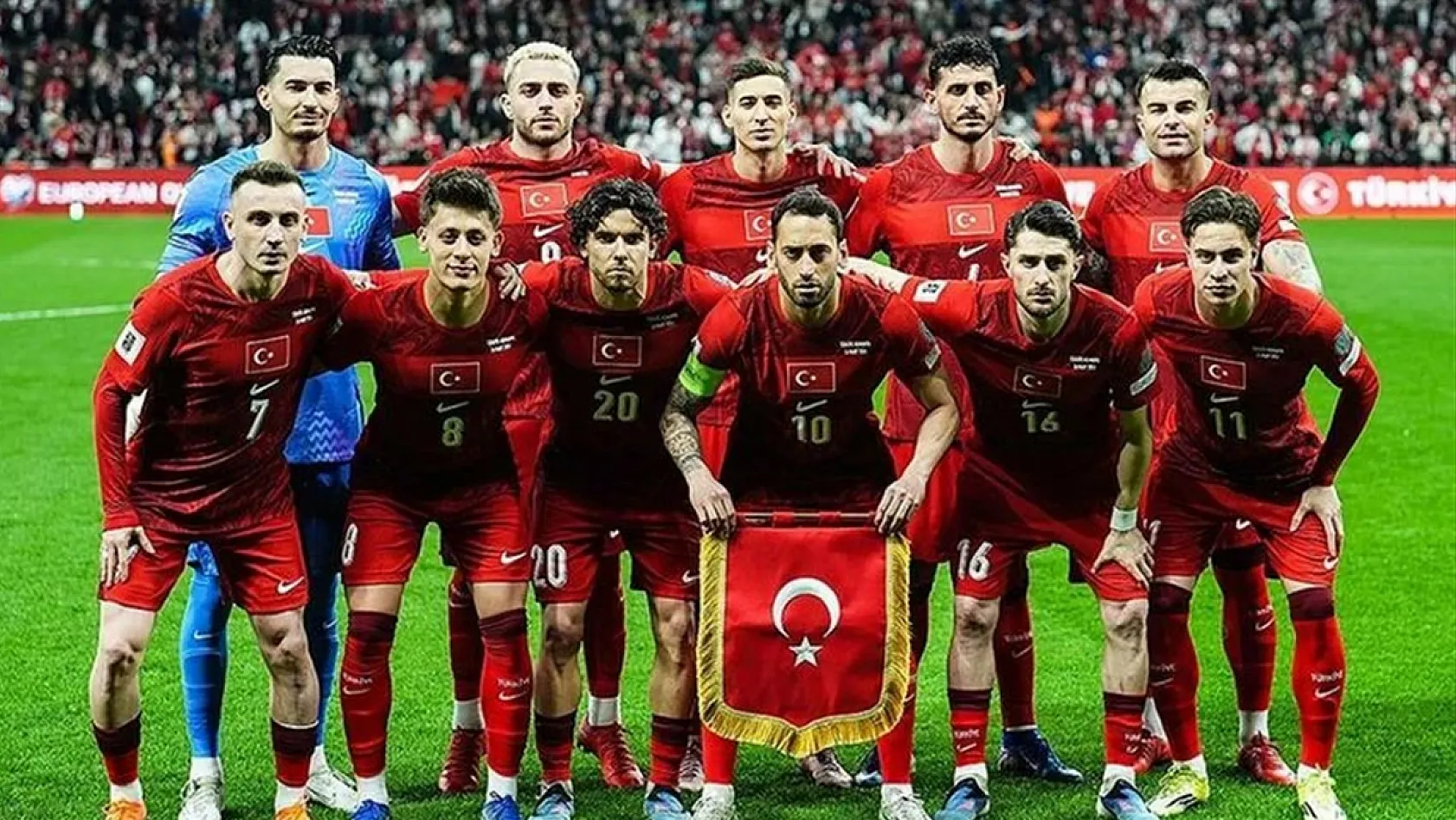 Montella'dan Kosova maçı kararı! Türkiye'nin muhtemel 11'i netleşti