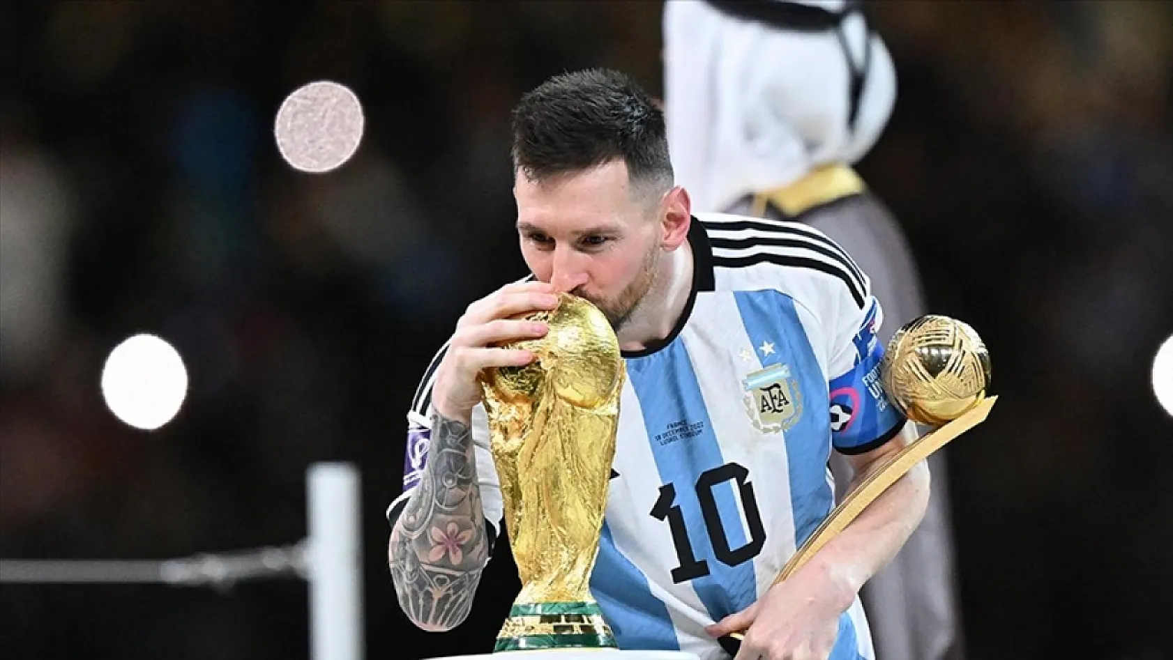 Lionel Messi'den Tarihi Rakamlar: 910 Gol ve 412 Asist ile Efsane Kariyer