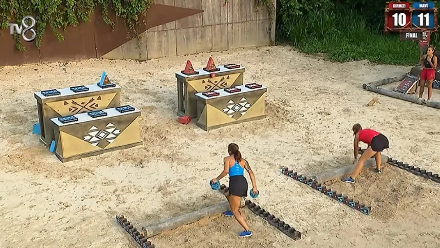 Survivor'da Punta Cana Ödülünü Kim Kazandı? Barış'ın Sakatlığı Geceye Damga Vurdu