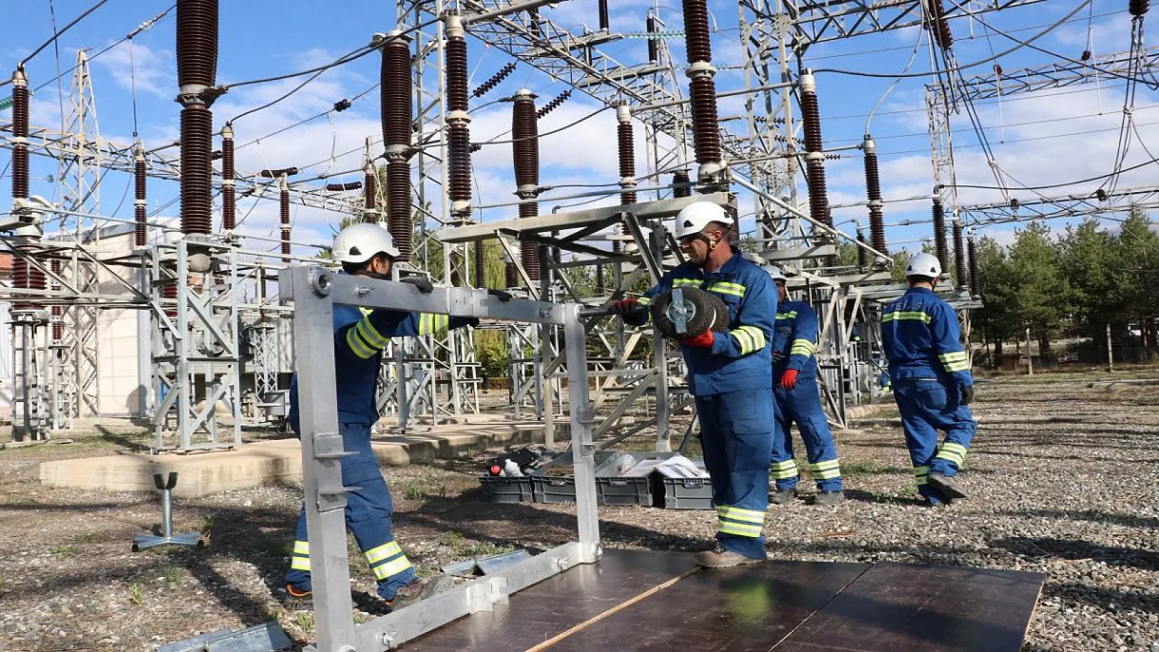 TEİAŞ 402 işçi alacak! Başvuru tarihleri açıklandı