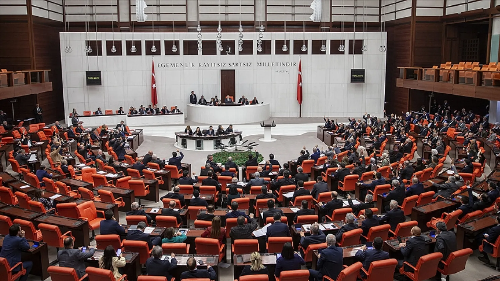 TBMM Genel Kurulu trafik cezalarına ilişkin düzenlemeleri görüşecek
