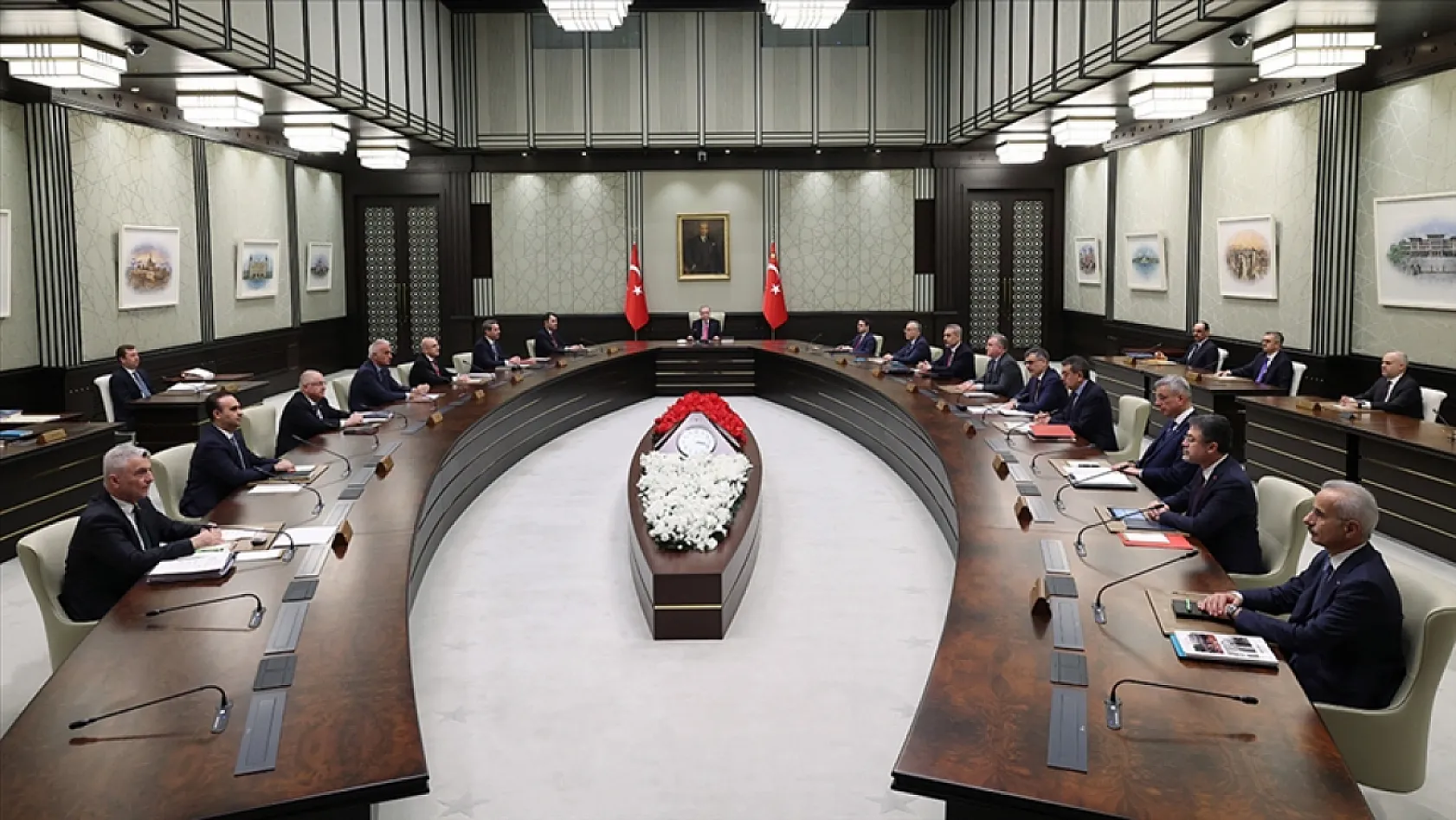 Milyonlarca çalışan ve öğrencinin gözü kulağı bu haberde! 9 gün tatil olacak mı?