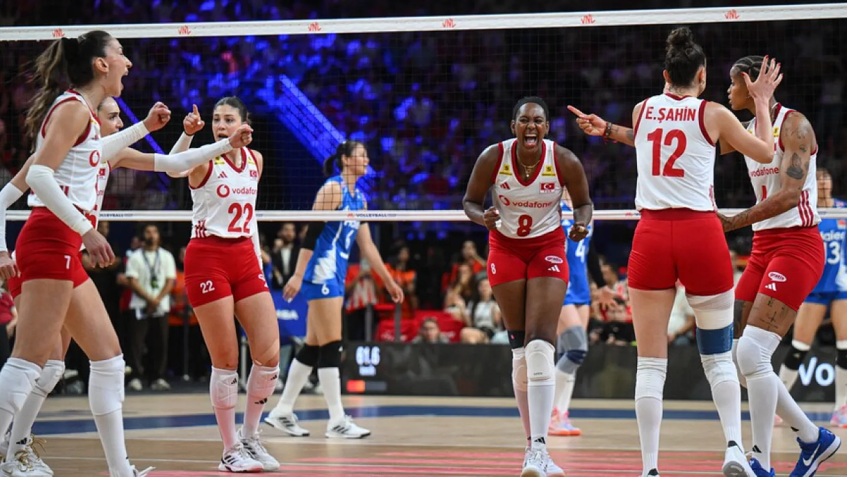 A Milli Kadın Voleybol Takımı, VNL'nin ikinci haftasında 4'te 4 yaptı