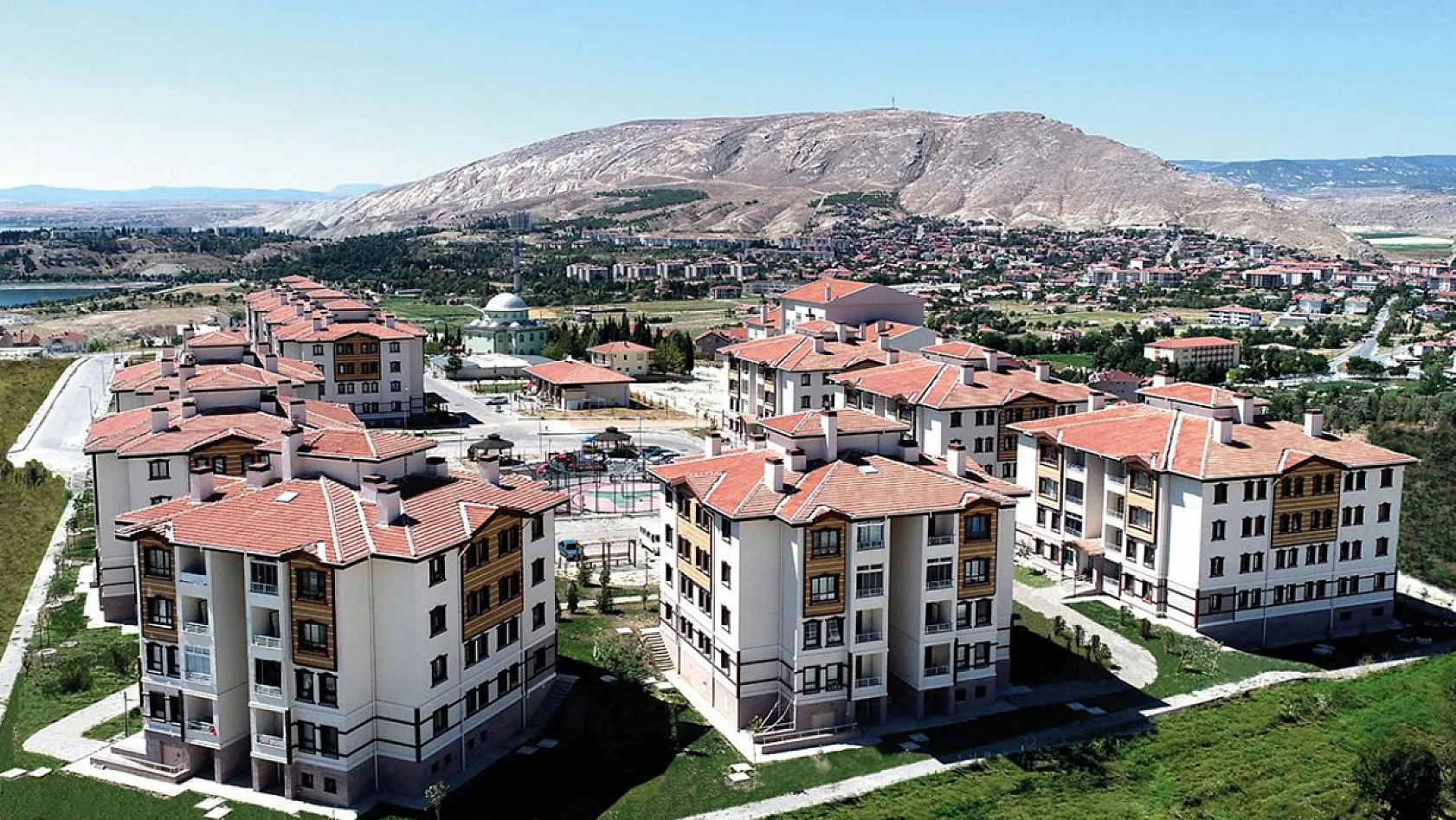 Ev sahibi olmak isteyenler dikkat! 100 Bin Sosyal Konut sahibini buluyor
