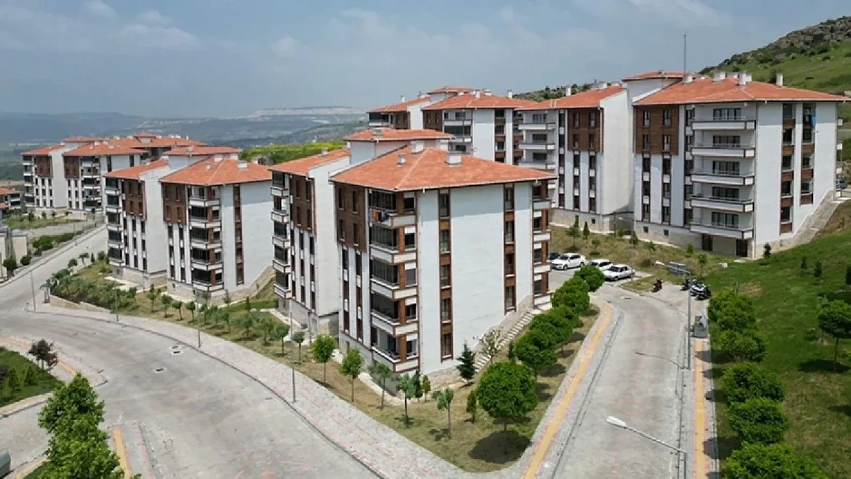 TOKİ Kura Çekimi Bugün Hangi İlde? 25-26-27 Şubat 2026 İl İl Güncel Kura Takvimi ve İsim Listesi