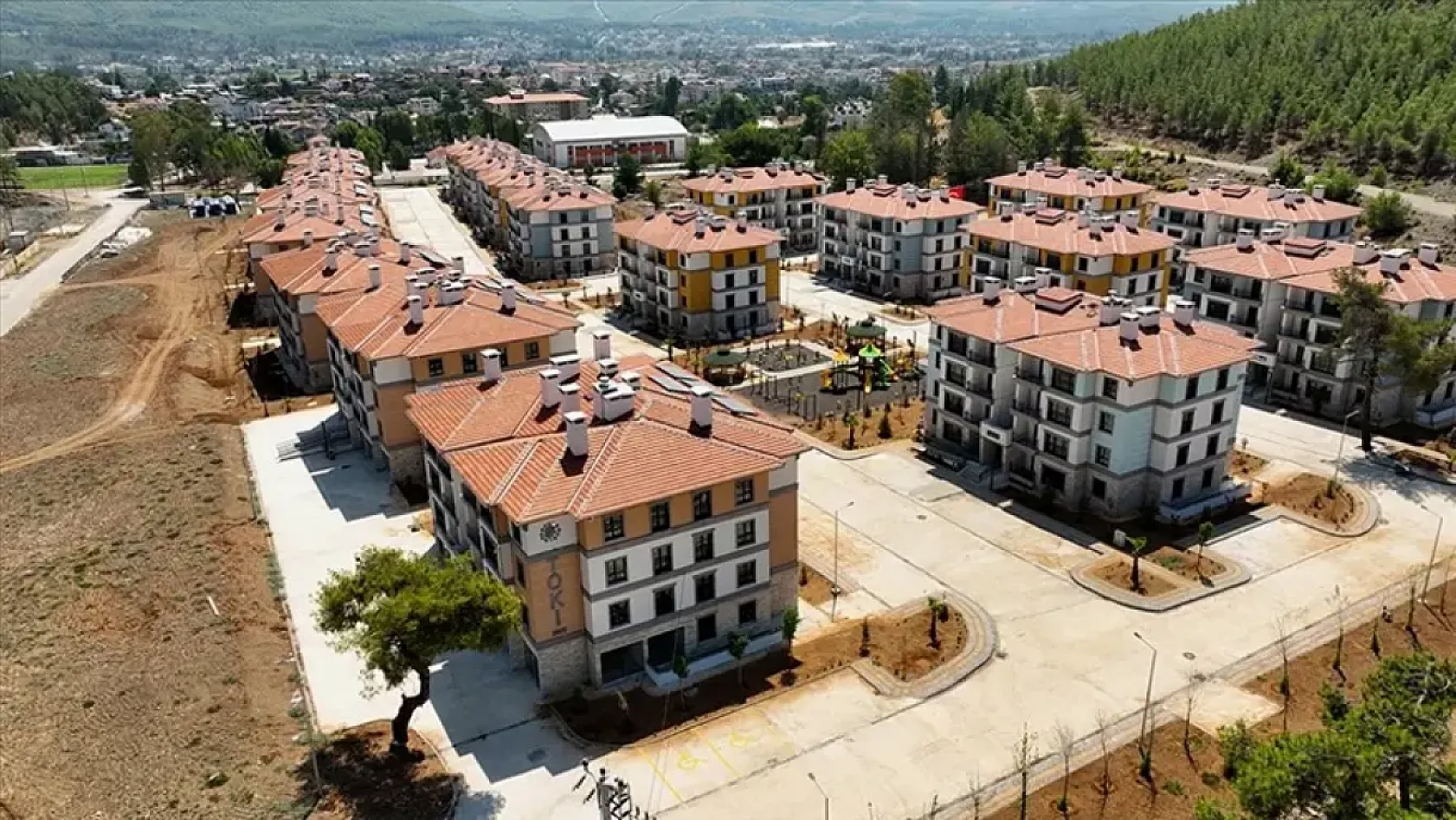 TOKİ Kura Çekimi Bugün Hangi İlde? 25-26-27 Şubat 2026 İl İl Güncel Kura Takvimi ve İsim Listesi