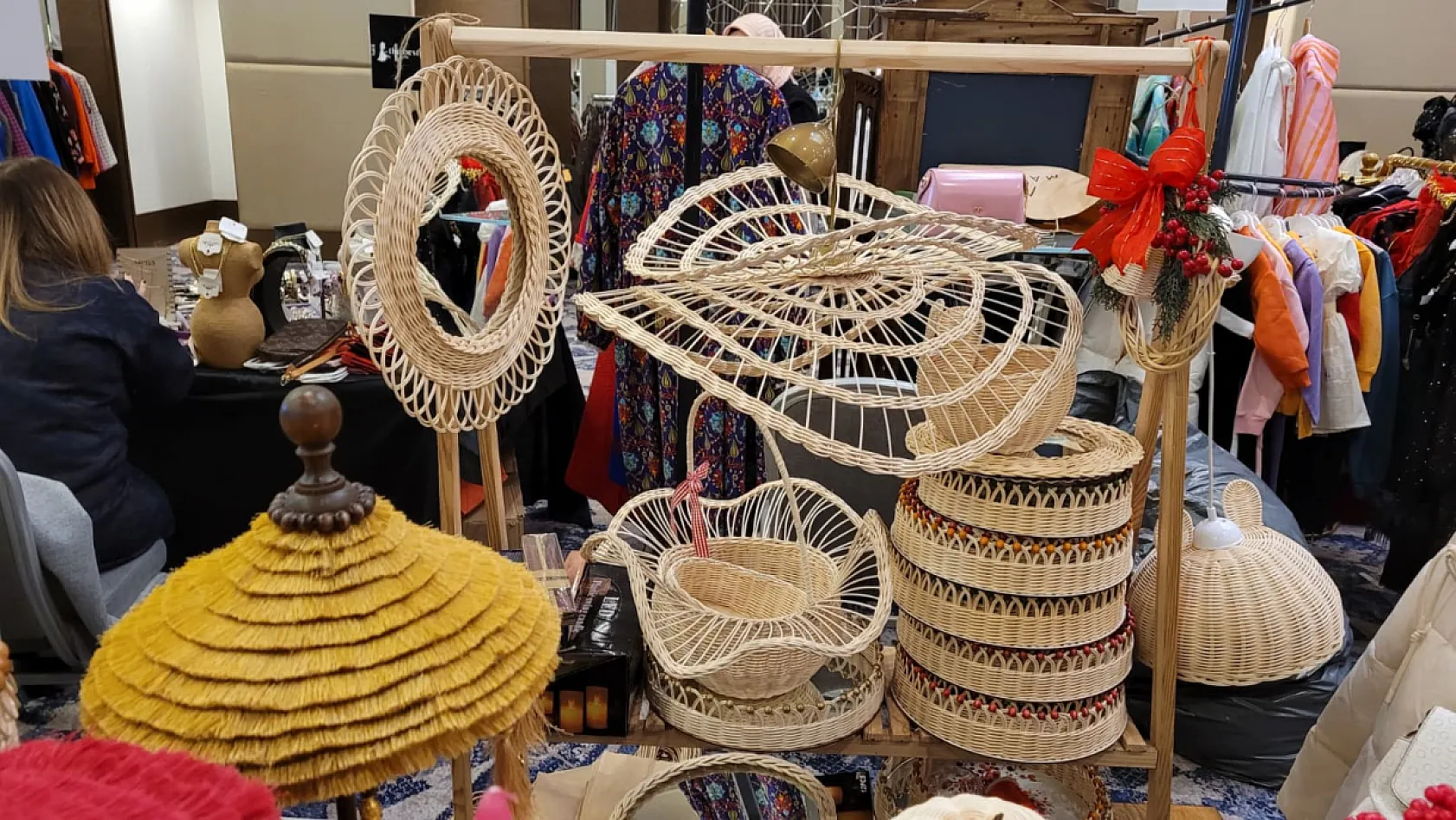 Samsun'da 'Güçlü Kadınlar'dan sosyal sorumluluk odaklı alışveriş şenliği