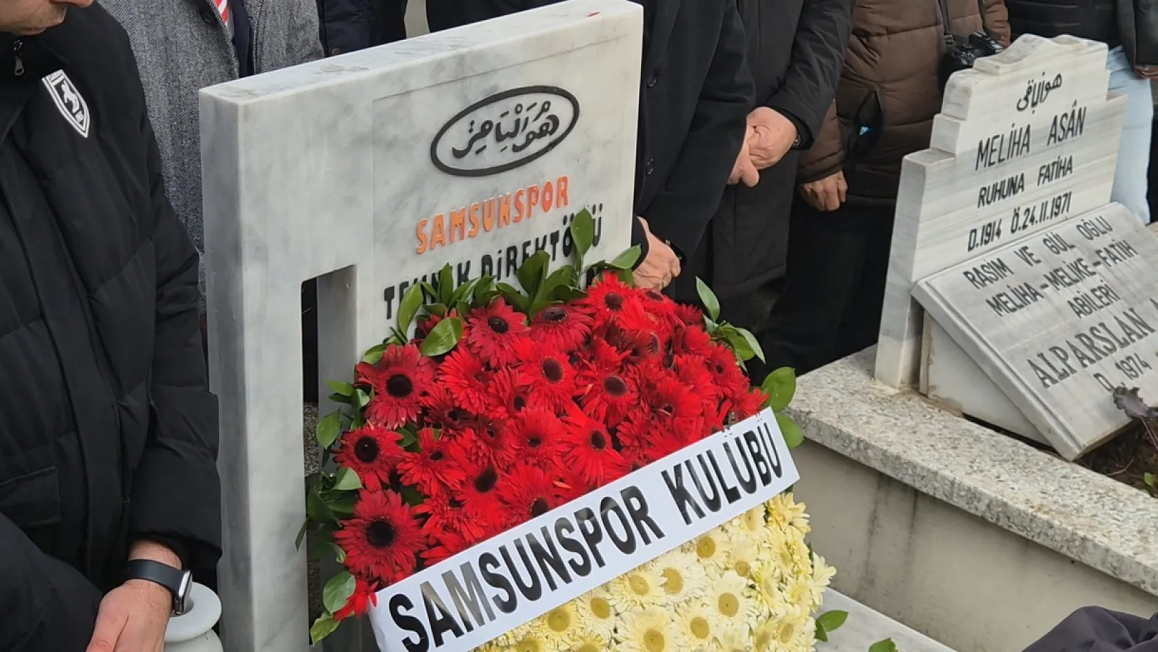 Samsunspor futbol şehitlerini dualarla andı