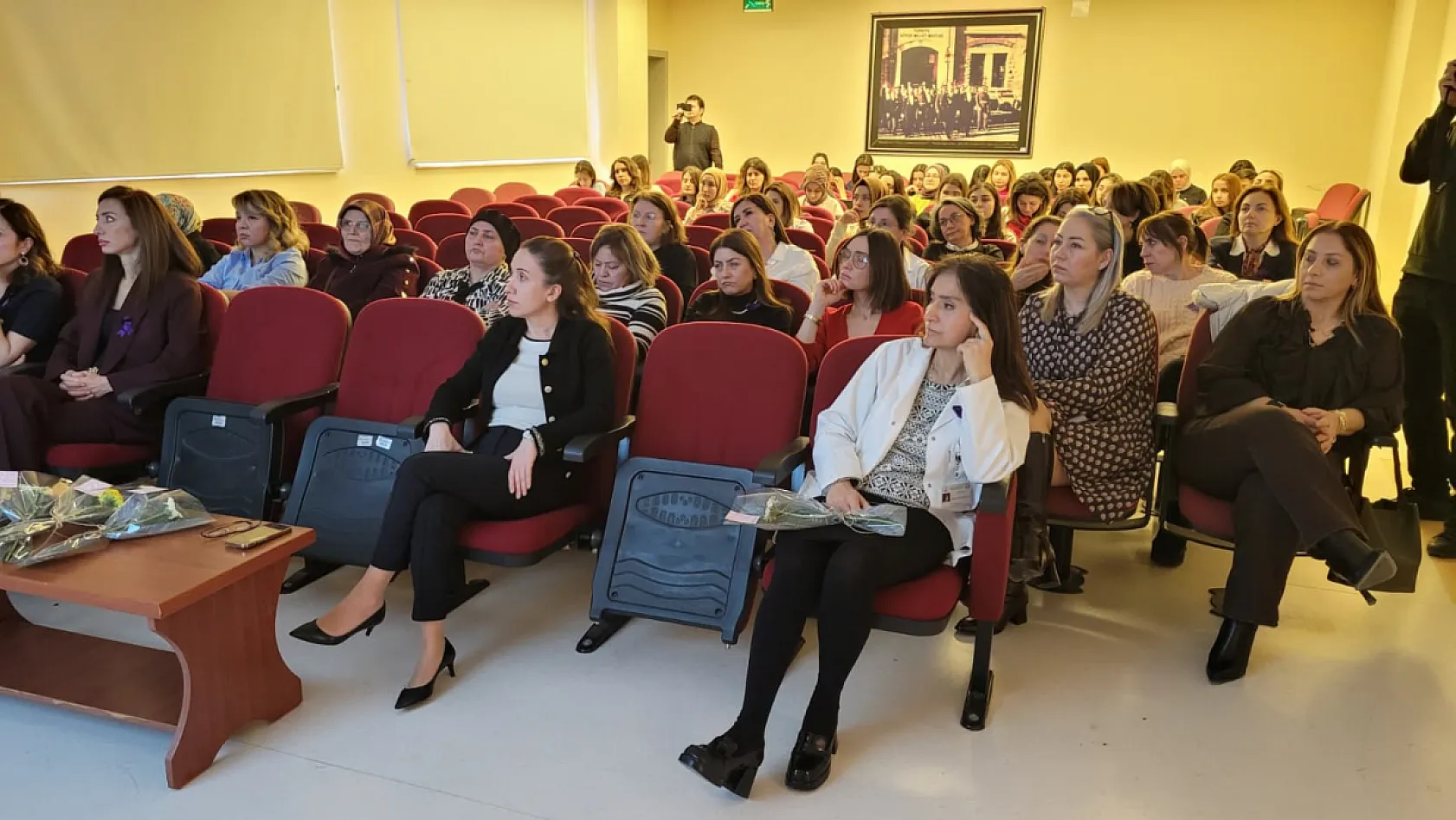 OMÜ Diş Hekimliği Fakültesi'nde 8 Mart buluşması