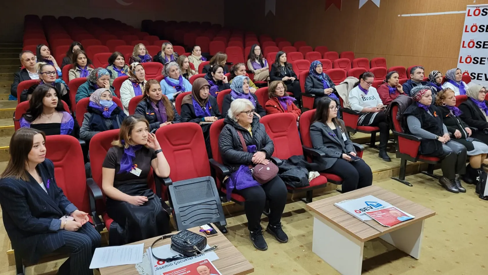 Samsun'da LÖSEV'den Kadınlar Günü'nde farkındalık paneli düzenlendi