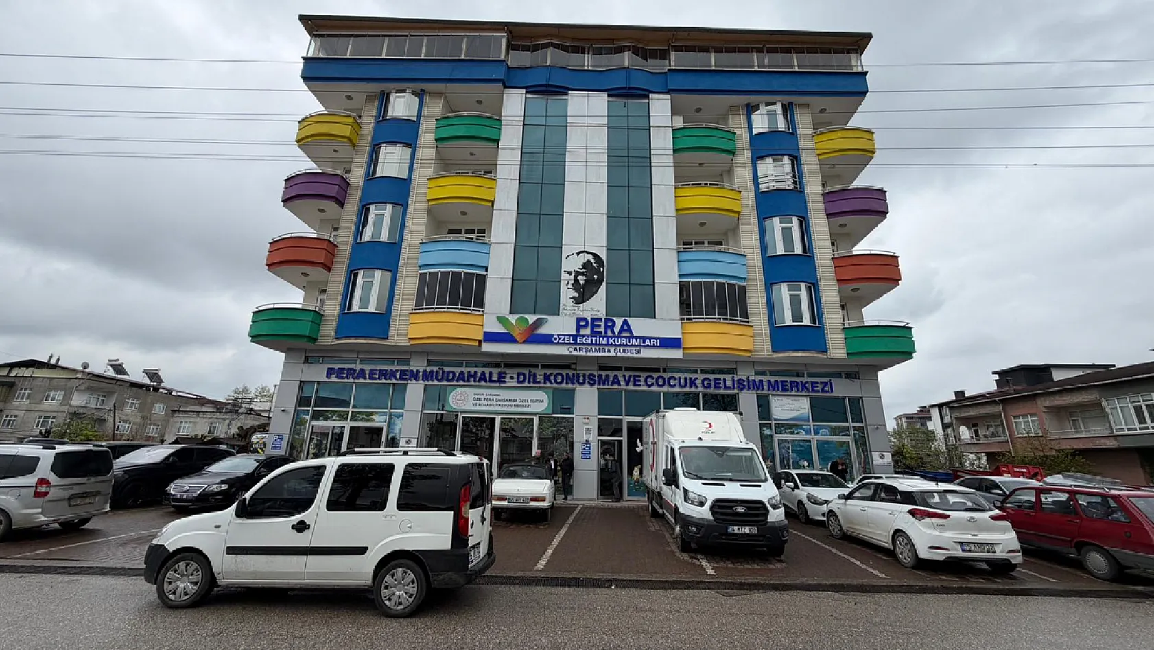 Dostluk Grubundan Kızılay'a kan bağışı
