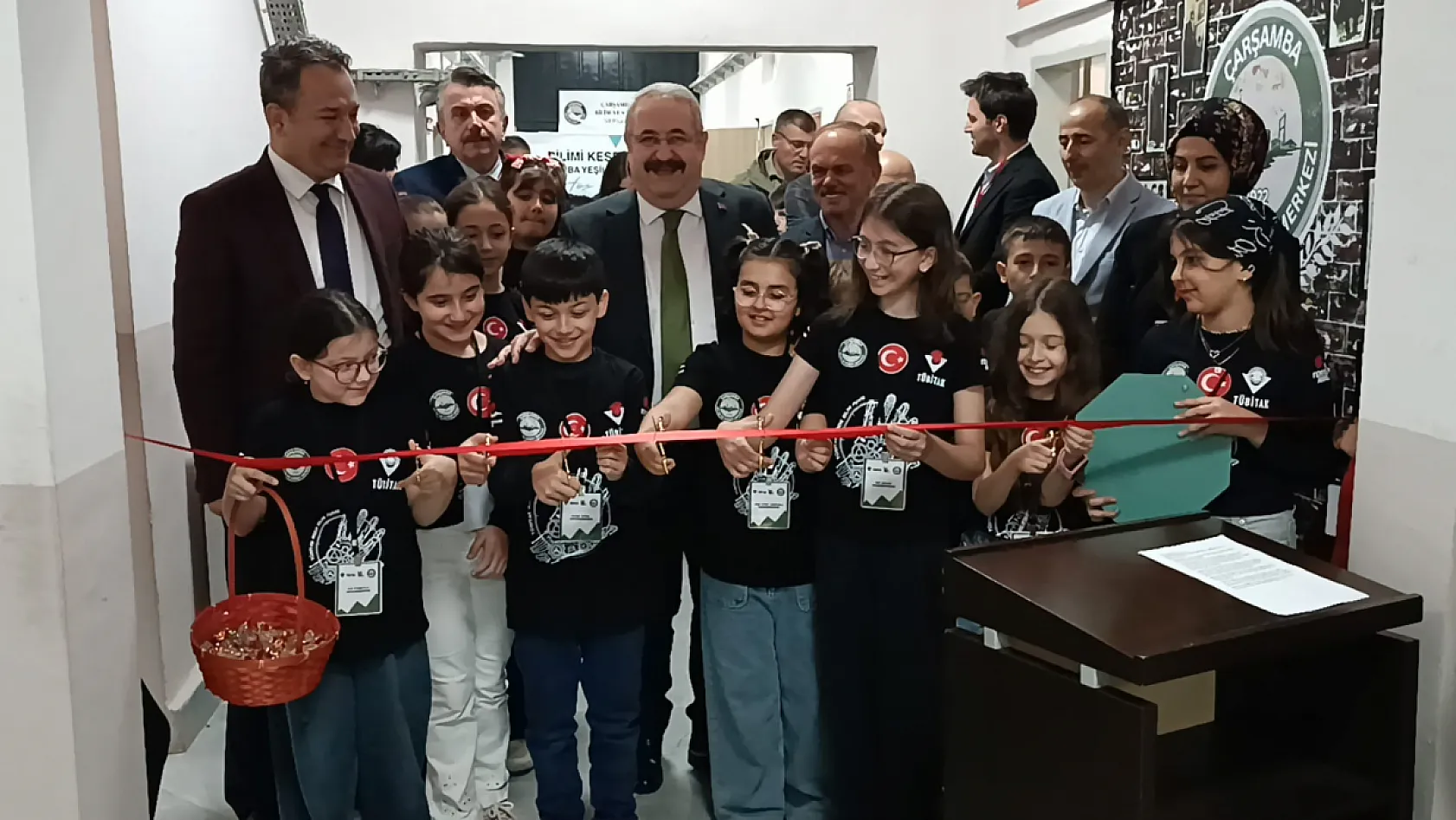 Çarşamba Bilim ve Sanat Merkezi'nde Tübitak 4006 Bilim Fuarı açıldı