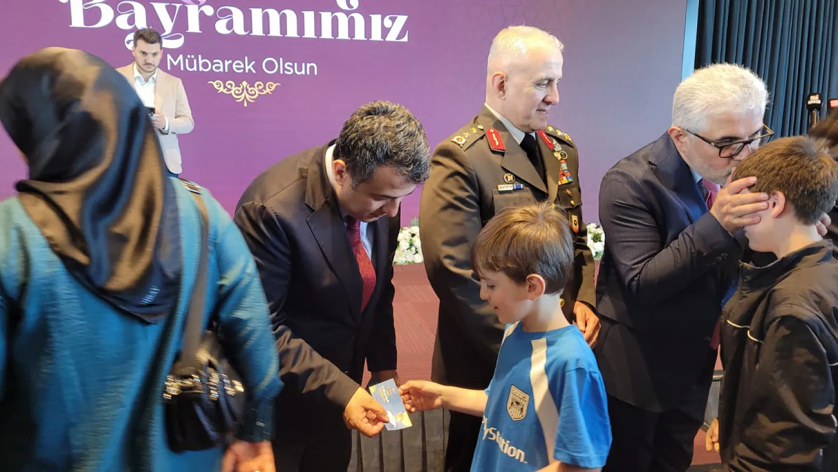 Samsun'da Kurban Bayramı bayramlaşma programı gerçekleştirildi