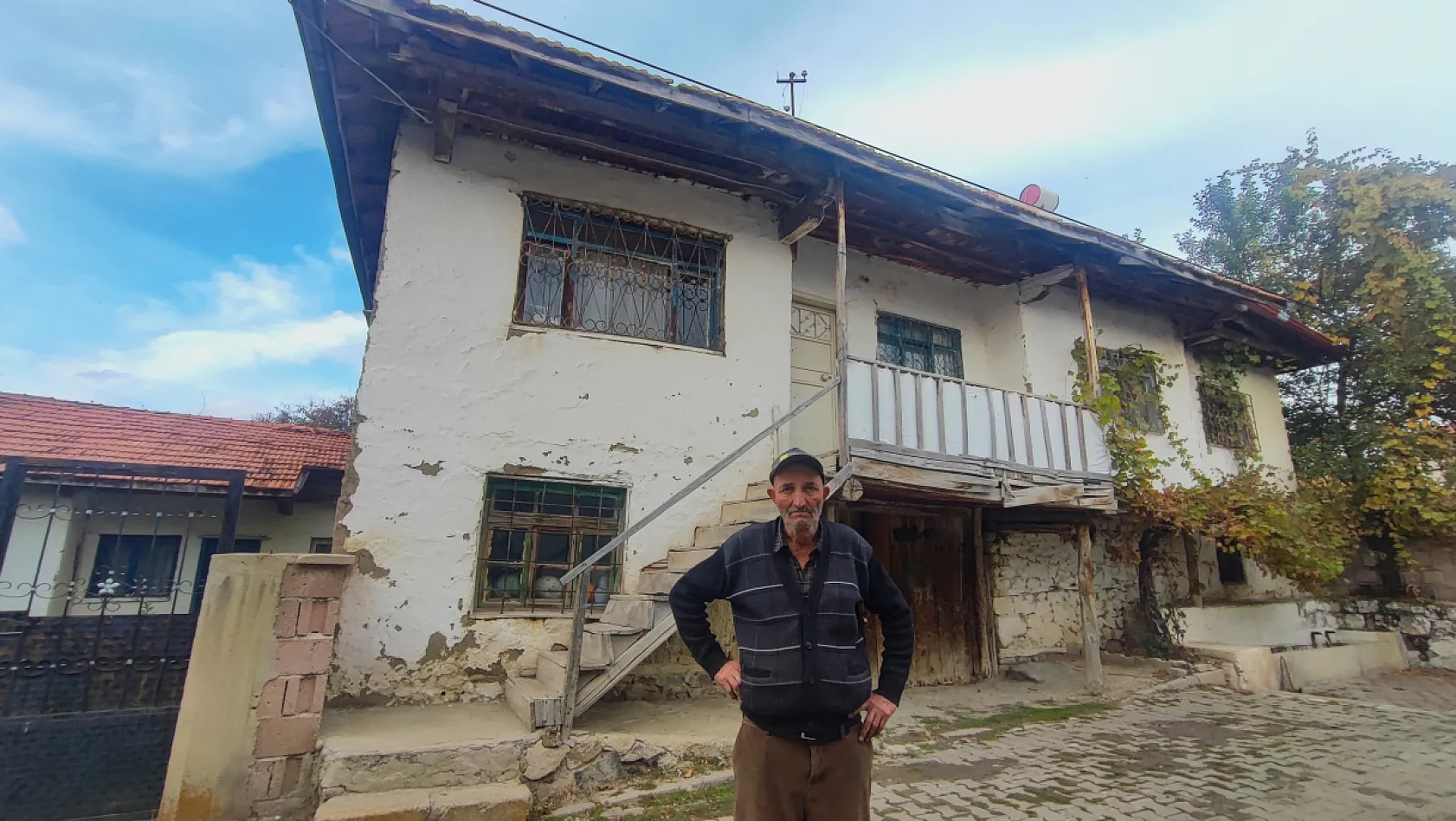 Yozgat'ta asırlık gelenek: Askere giden gençler bu ocaktan ekmek yiyerek uğurlanıyor