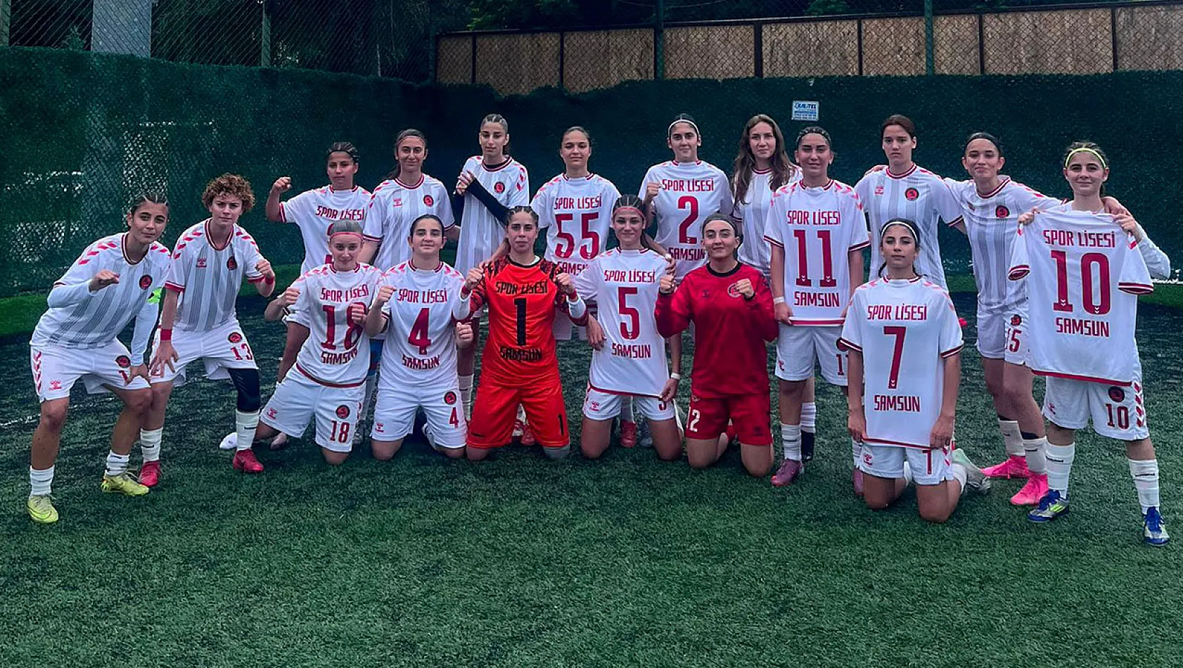 Samsun Gülizar Hasan Yılmaz Spor Lisesi Şampiyonluk yolunda