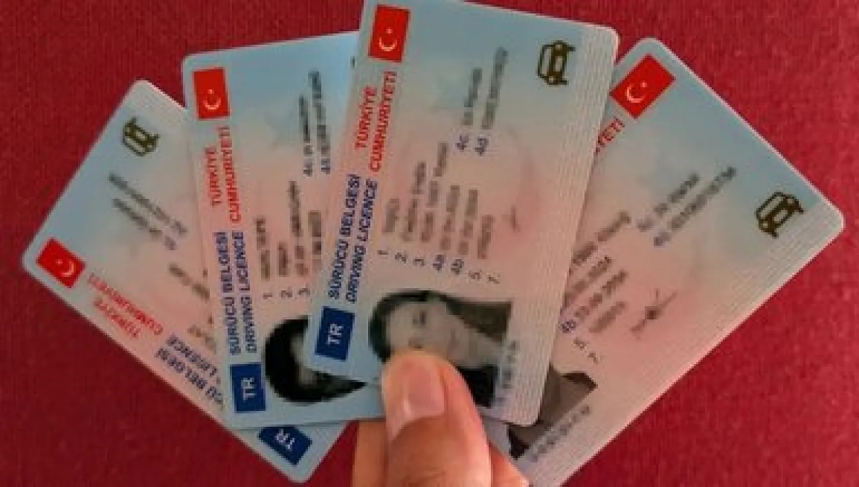Ehliyeti yenileyecekler dikkat! Başvuru için son gün