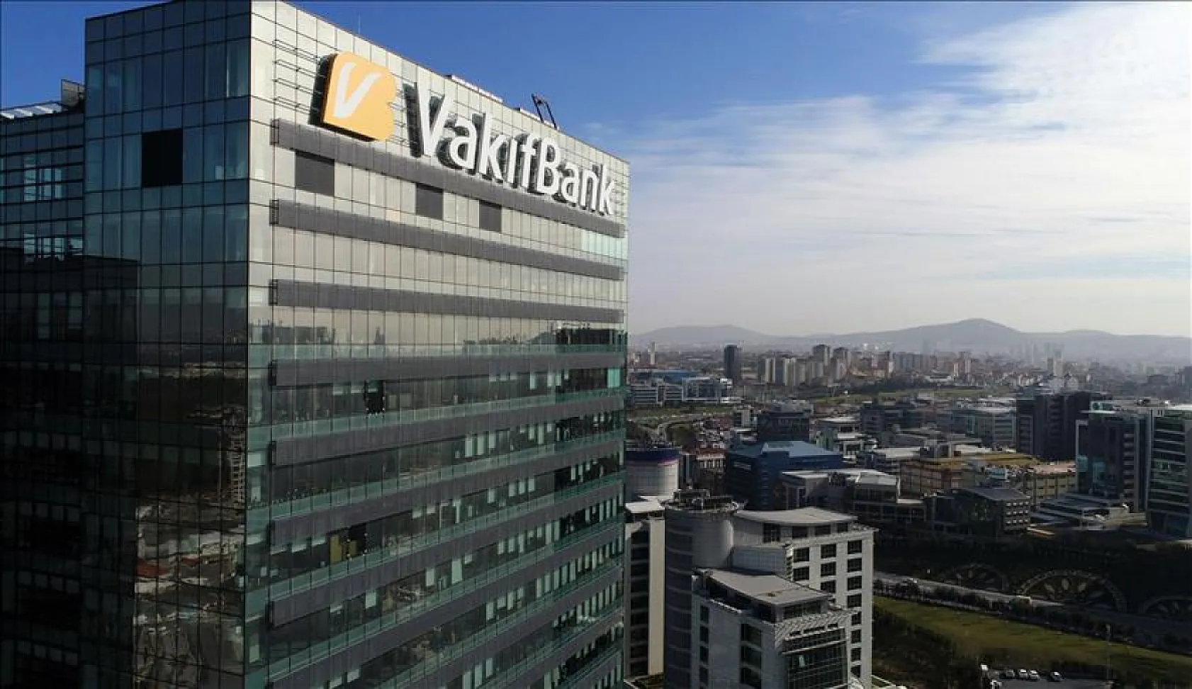 VakıfBank'tan 1,2 Milyar Dolarlık Sürdürülebilirlik Hamlesi: Sendikasyon Kredisi Yenilendi