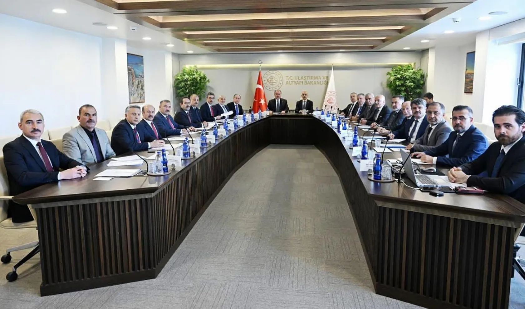 Salıpazarı'nın geleceği Ankara'da konuşuldu