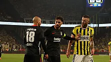 Kadıköy'de derbi hüsranı: Öne geçen Fenerbahçe, Beşiktaş'a boyun eğdi