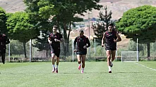 Sivasspor günü çift idmanla tamamladı