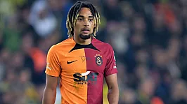 Galatasaray'dan Yılın Hamlesi: Rekor Satış Sacha Boey Yuvaya Dönüyor!