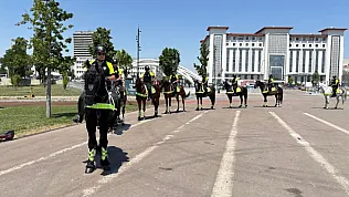 Ankara'da Zirve Alarmı: Atlı Polisler ve Yol Kontrolleri Devrede