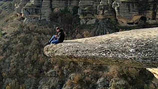 Doğa harikası tehlikeye dönüştü