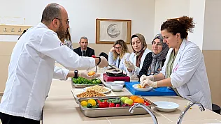 Ladik'te öğretmenler sağlıklı yemekler hazırladı