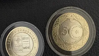 NATO Zirvesi anısına özel 5 liralık hatıra parası basıldı